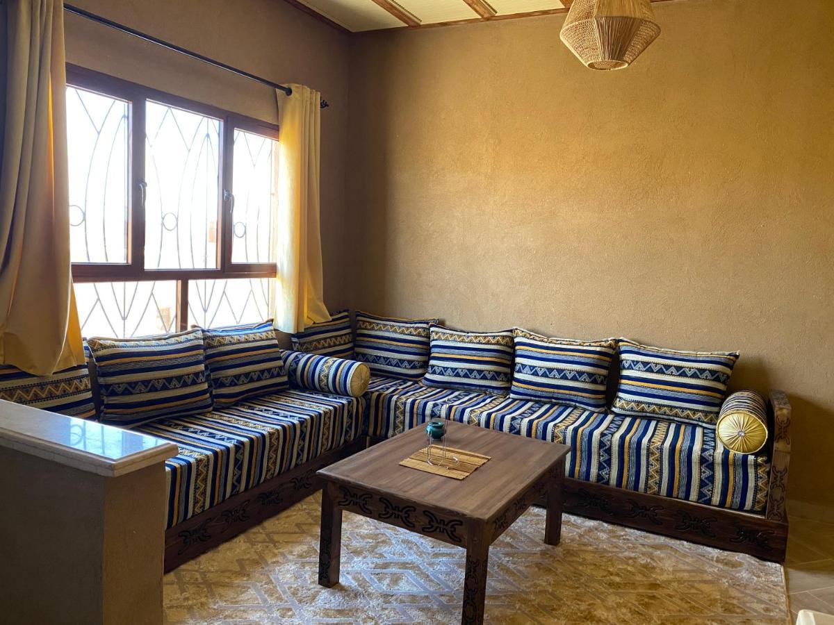 Sunny Place Apartments Merzouga Bagian luar foto